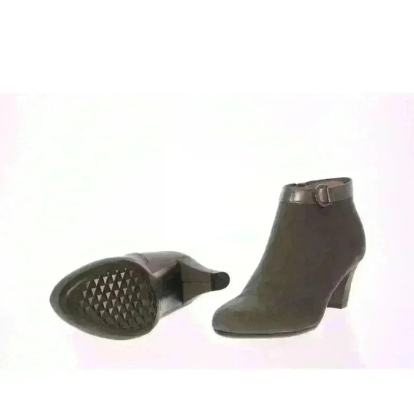 Women's AEROSOLES A2 Shore Enough Size 10 Comfort Grey Ankle Boots Booties - Picture 4 of 6